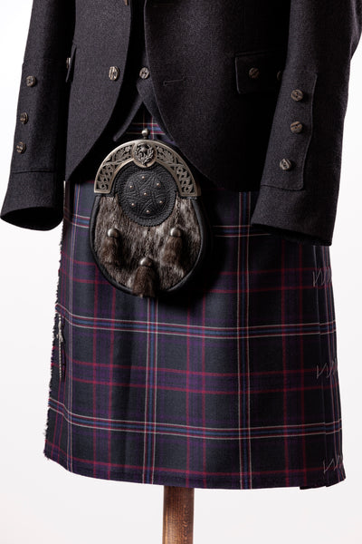 Clan Cancer Support – Kilt (price quoted after measurement)